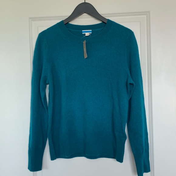 Cashmere classic-fit crewneck sweater - Picture 2 of 5